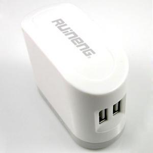 iPad mini充電アダプタ　2ポートiPad mini対応充電器　iPhone　iPod等も対応可　ホワイト